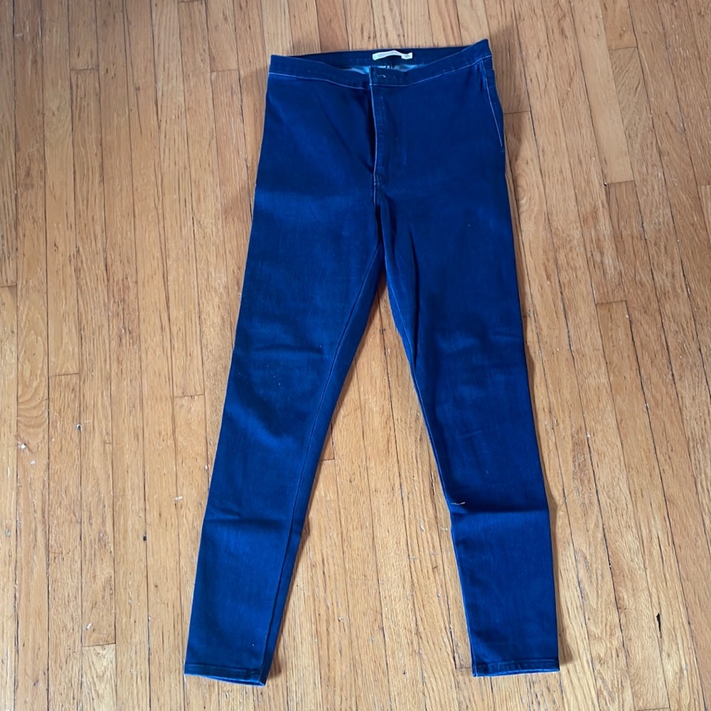 Skinny Jean, super skinny super stretchy, levis size S